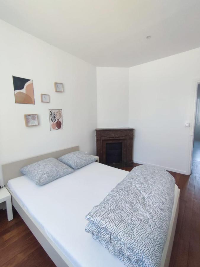 Appartement Hyper Centre De Montargis Exteriör bild